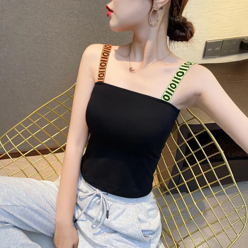 大码女装清仓显瘦遮肉，偶有瑕疵，介意勿拍