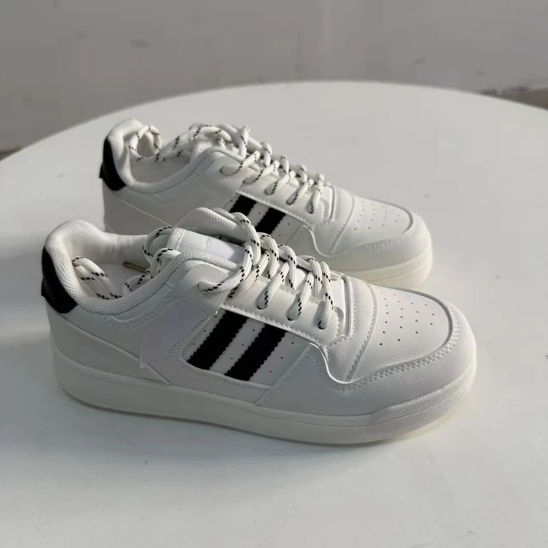 0411儿童童鞋男女童户外休闲板鞋