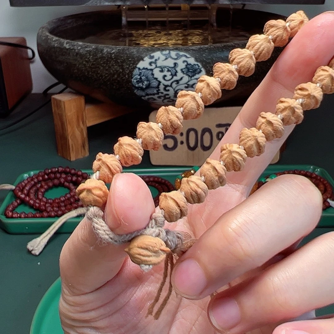 柏香籽/百香籽吊坠129.9