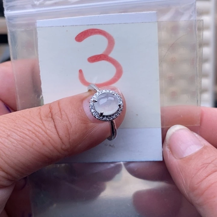 未镶嵌戒指翡翠缅甸