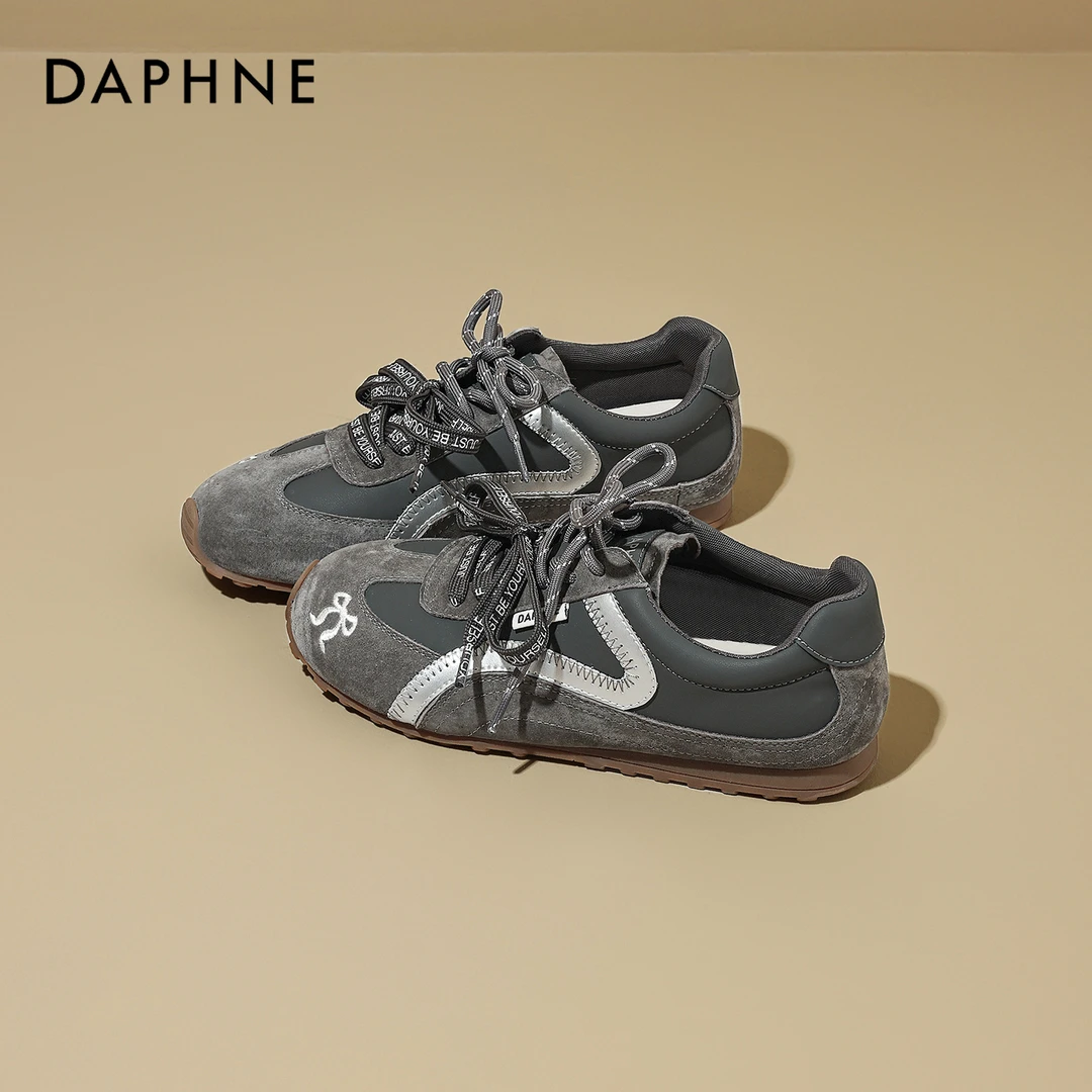 达芙妮新款学院风芭蕾阿甘女鞋2025秋季德训鞋百搭平底休闲运动鞋