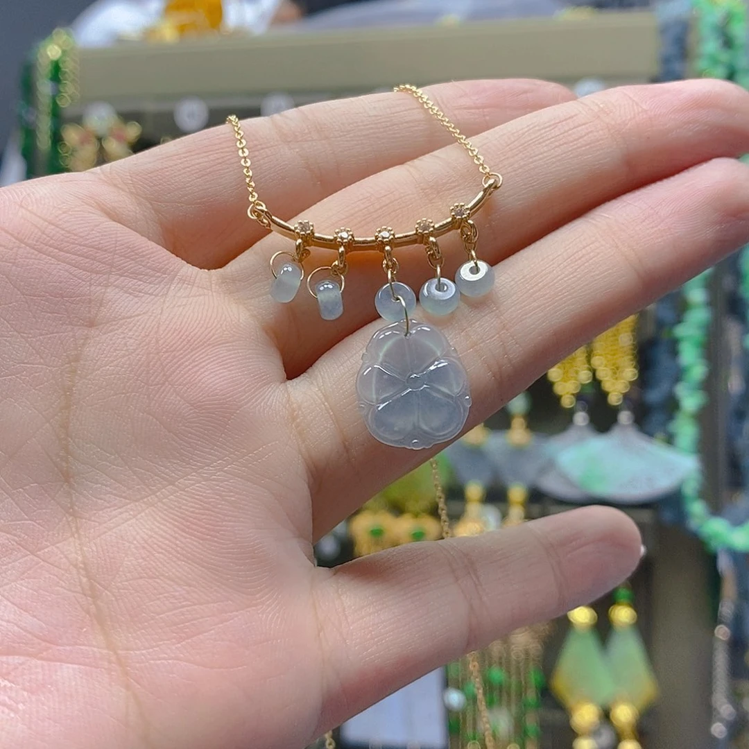 颈饰未镶嵌翡翠翡翠