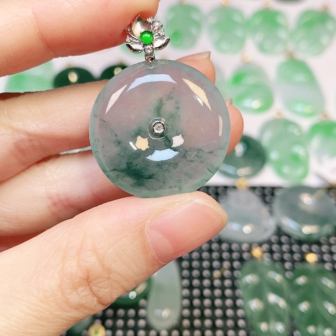 翡翠吊坠(不含链)18K金镶嵌