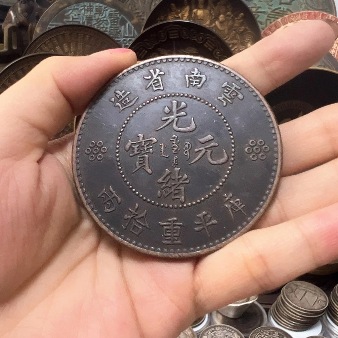 金属复古风格摆件