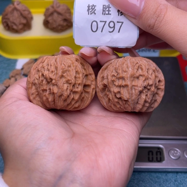 念***安把件文玩核桃磨盘43.0797