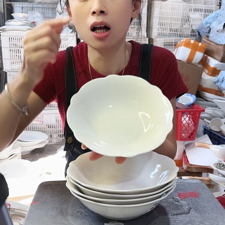 盘微瑕产品………八个面碗