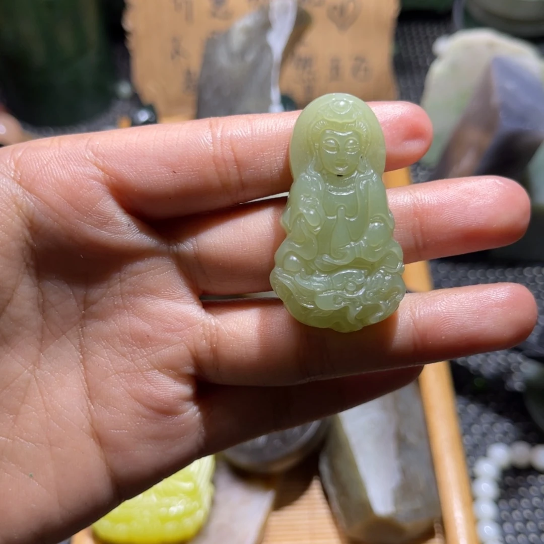 未镶嵌和田玉挂件
