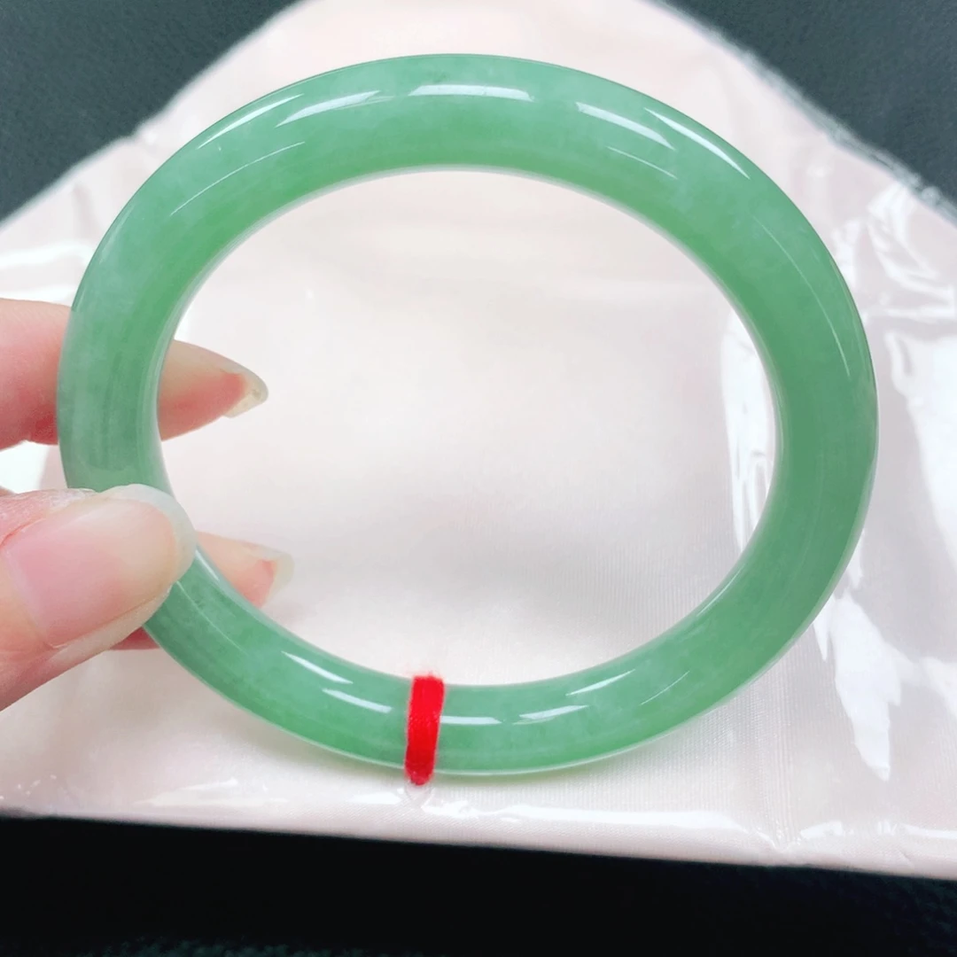 未镶嵌手镯翡翠56圈
