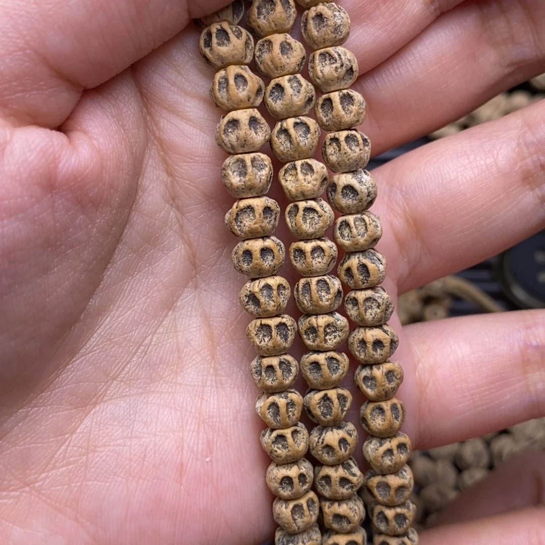 柏香籽/百香籽吊坠望*