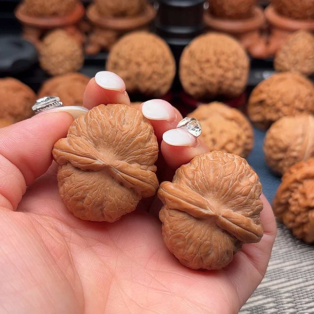 文玩核桃把件2512元宝36