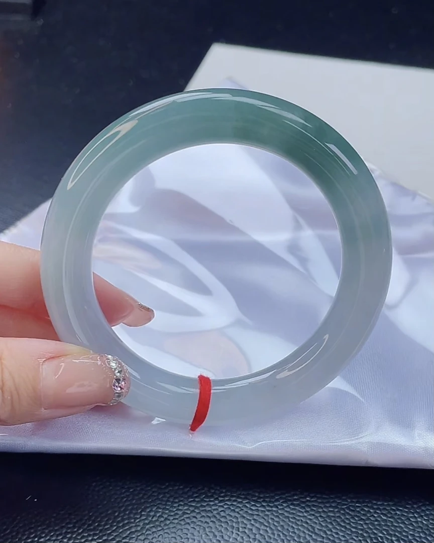 翡翠手镯未镶嵌翡翠55