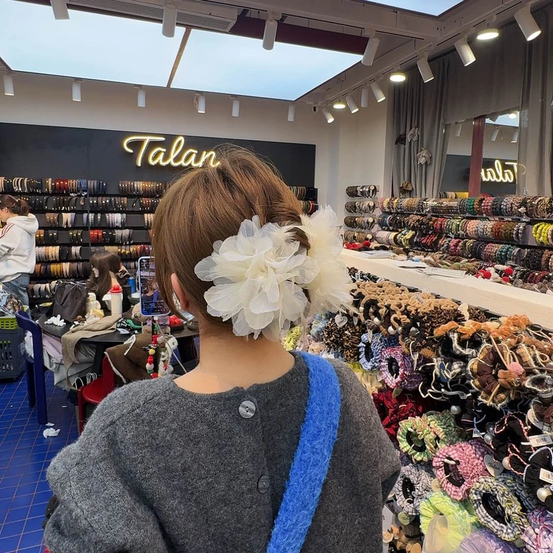 布艺非金属抓夹哦