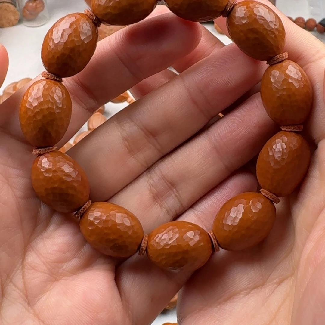 用***8橄榄核手串/手链橄榄核