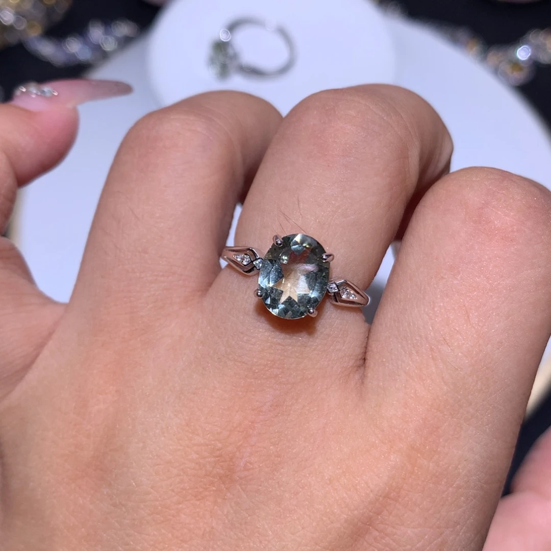 【闪购商品】水晶戒指银S925镶嵌招*?戒指