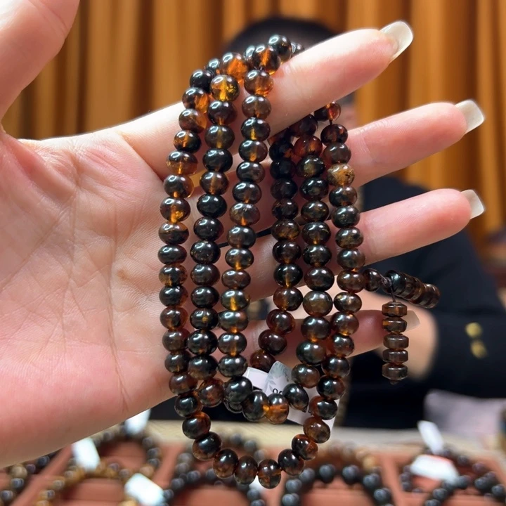 琥珀裸石未镶嵌抚顺2X520