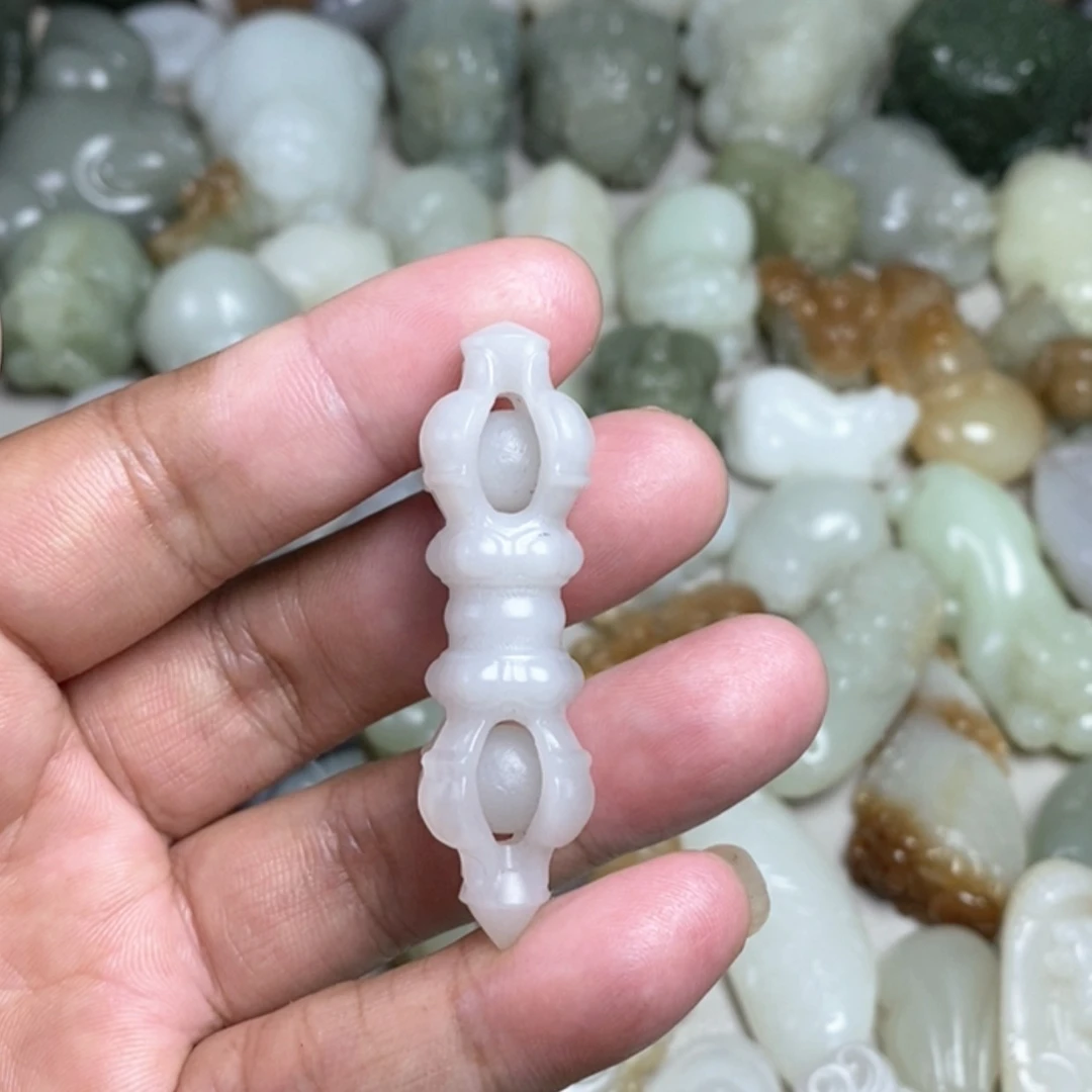 【闪购商品】未镶嵌和田玉挂件