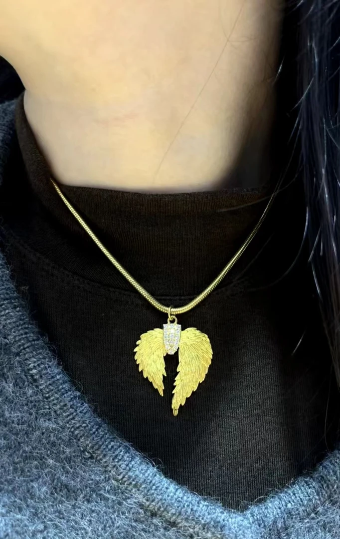 嘉盈珠宝 足金999古法时尚 百搭经典天使之翼吊坠（拍下只发吊坠）