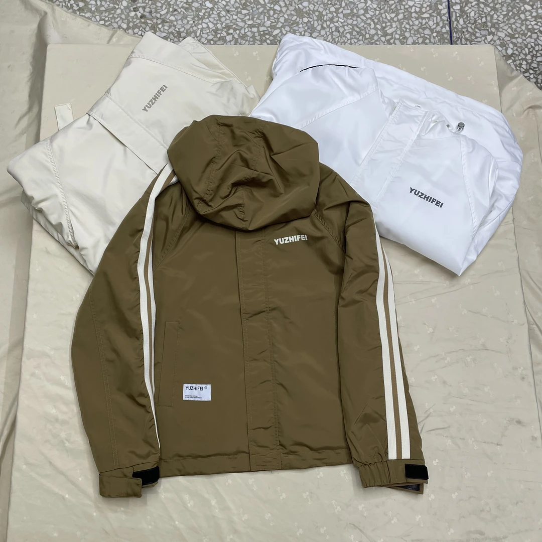 拼料防风秋季宽松几何薄连帽夹克防水工装外套运动风