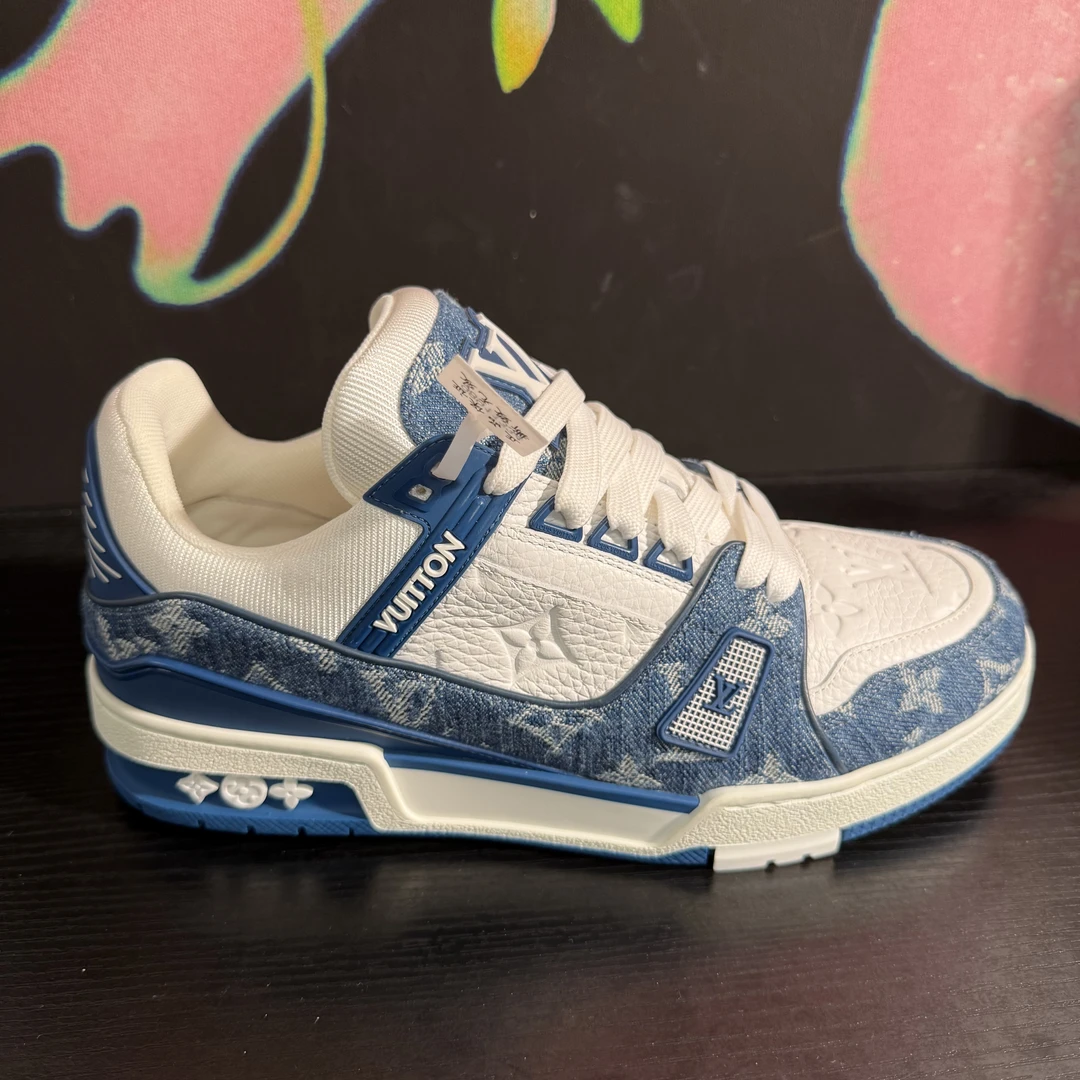 未使用 LouisVuitton/路易威登 特价 蓝白牛仔能拍就有 把握