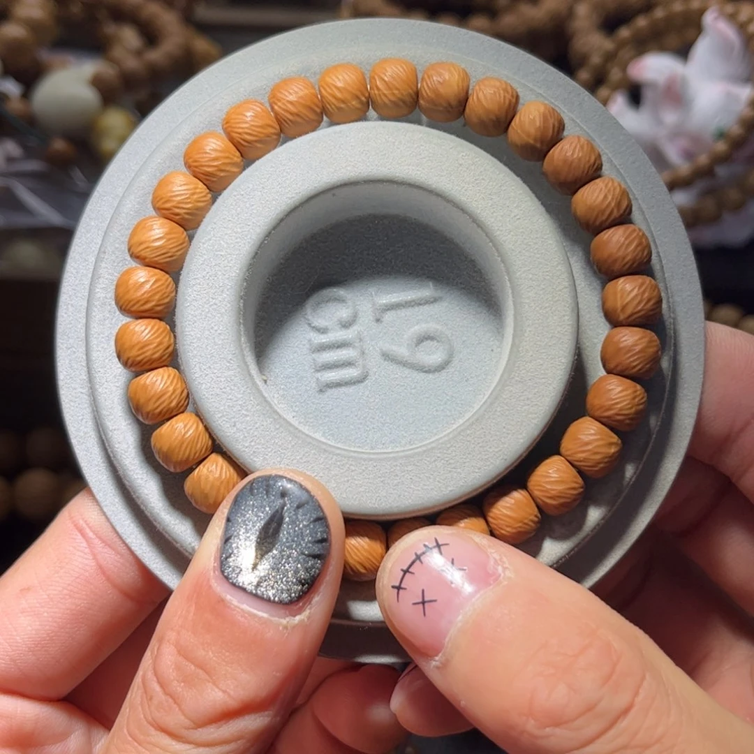 猴头核桃吊坠9+云锦全品无瑕无药