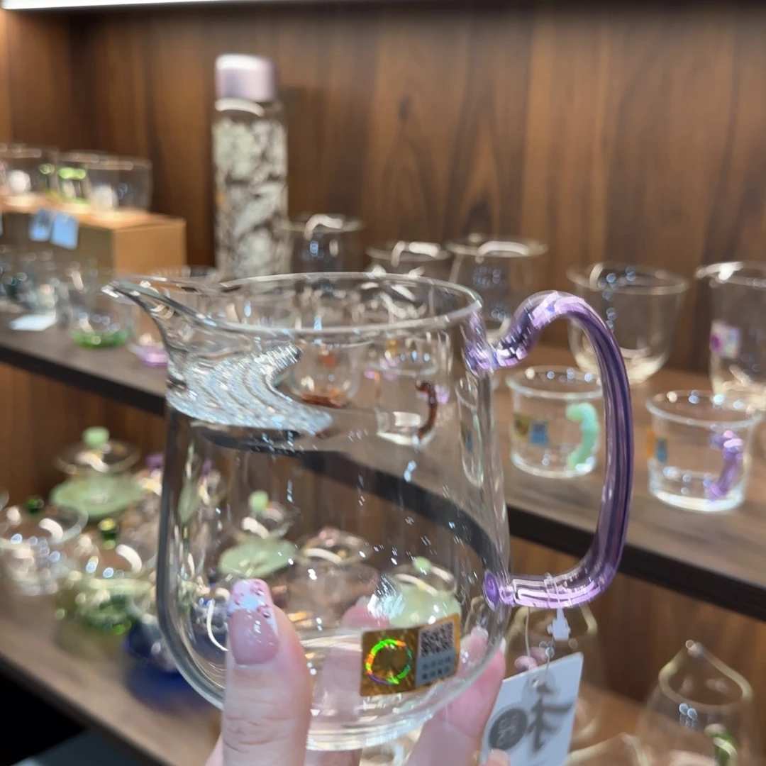 禾器丰然浅紫色。。。