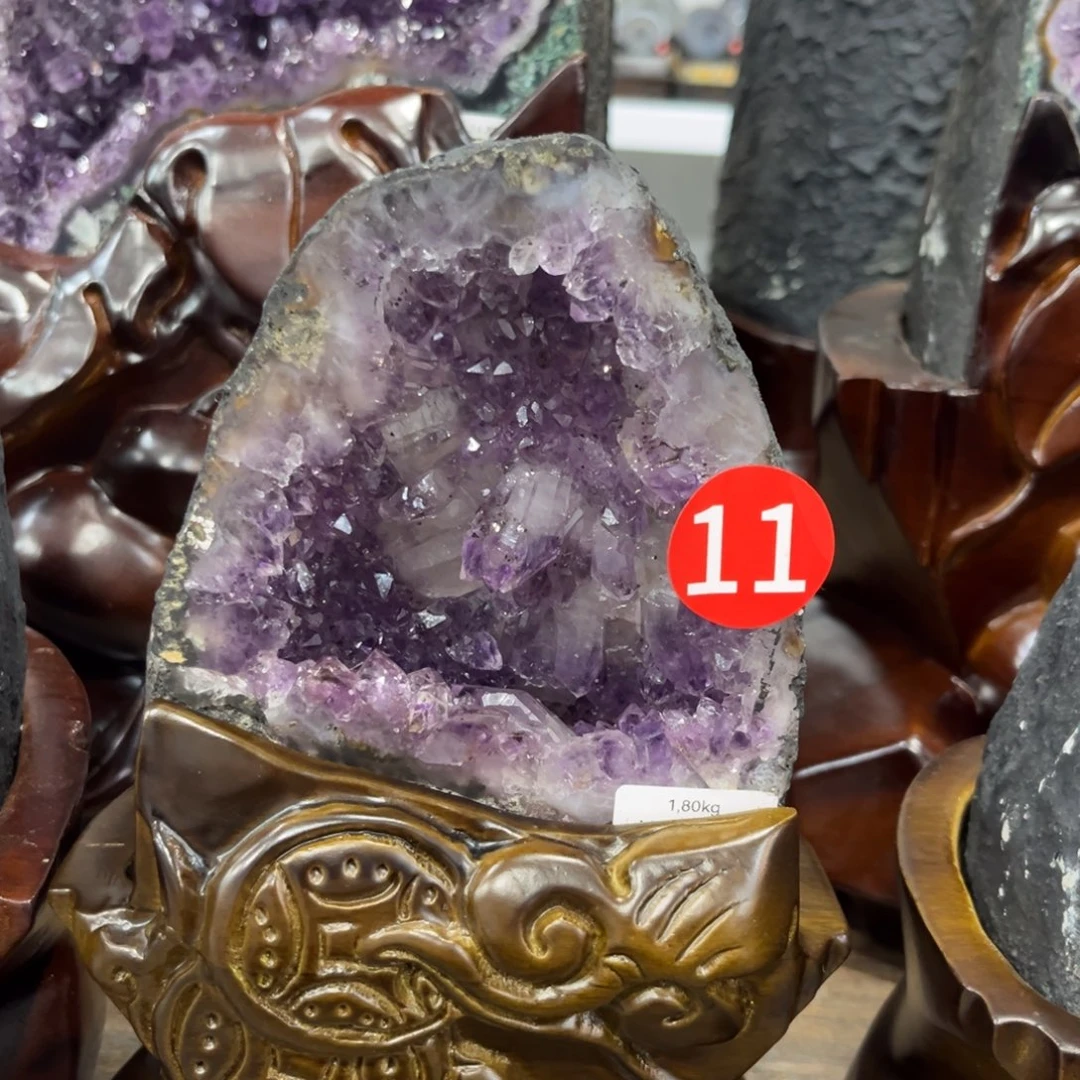 紫晶未镶嵌摆件水晶