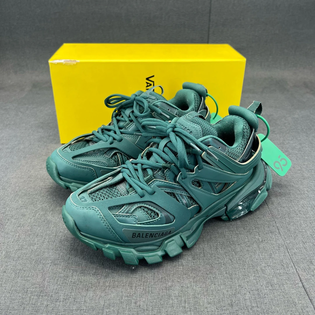 95新 Balenciaga/巴黎世家 码数37巴黎世家鞋track 深绿色原盒