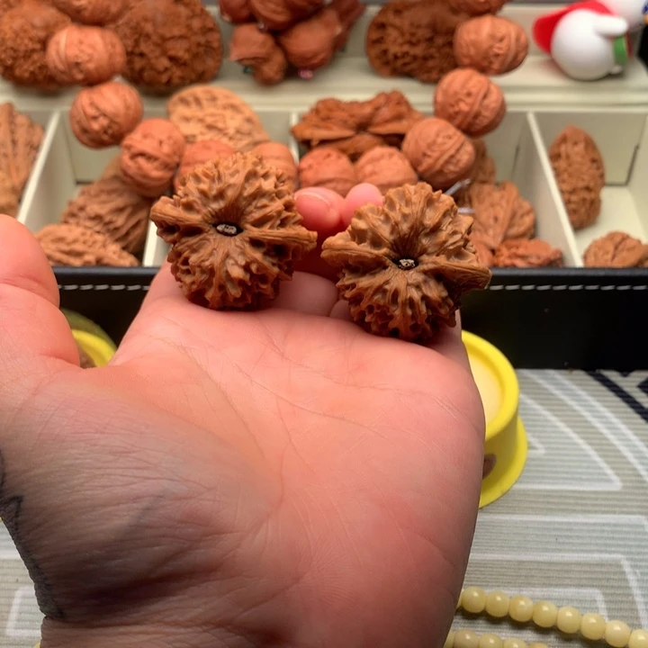 文玩核桃吊坠42尺寸微修龙门涧