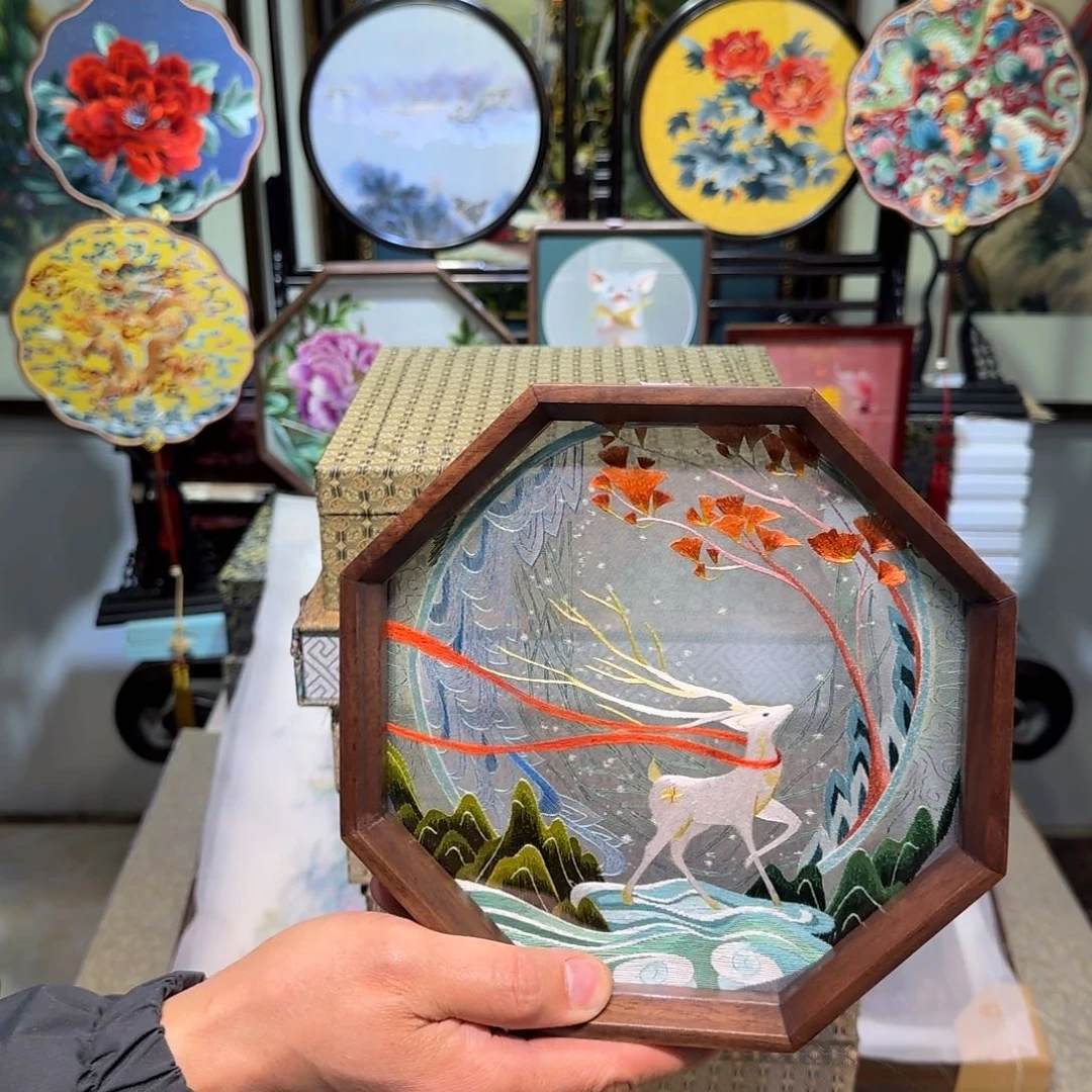 刺绣刺绣工艺精湛