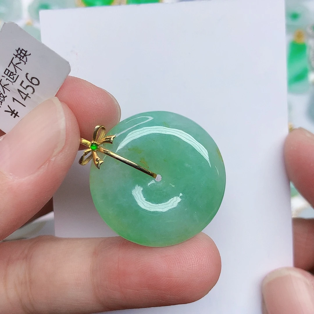 翡翠18K金镶嵌颈饰35678