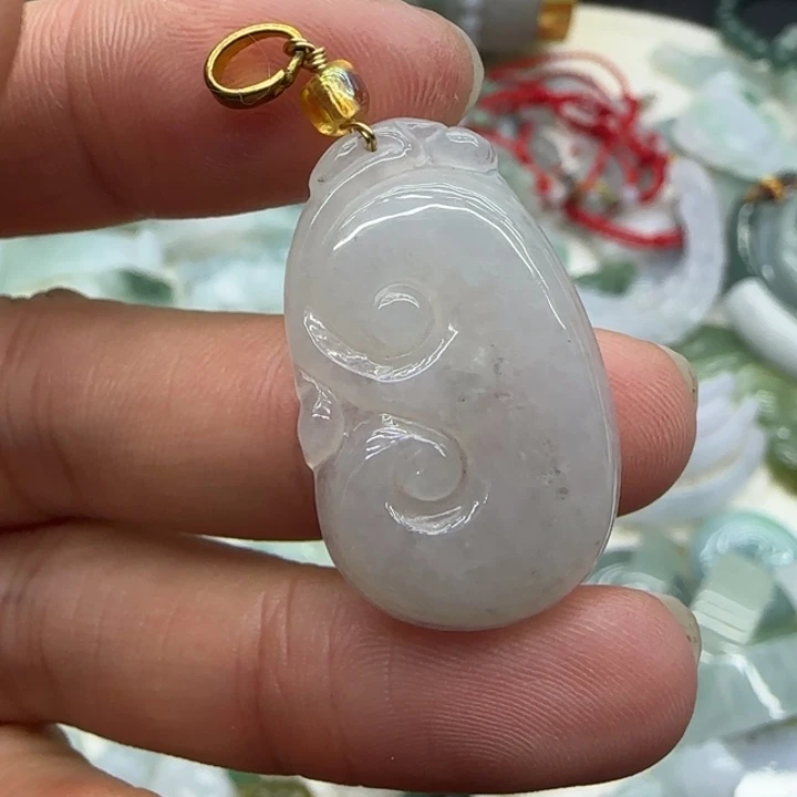 翡翠未镶嵌手链如意