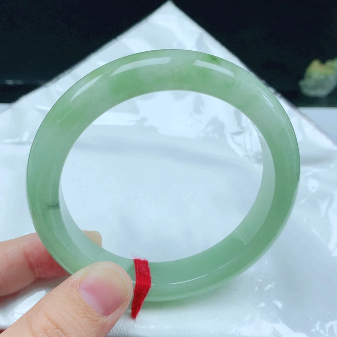 未镶嵌手镯翡翠58