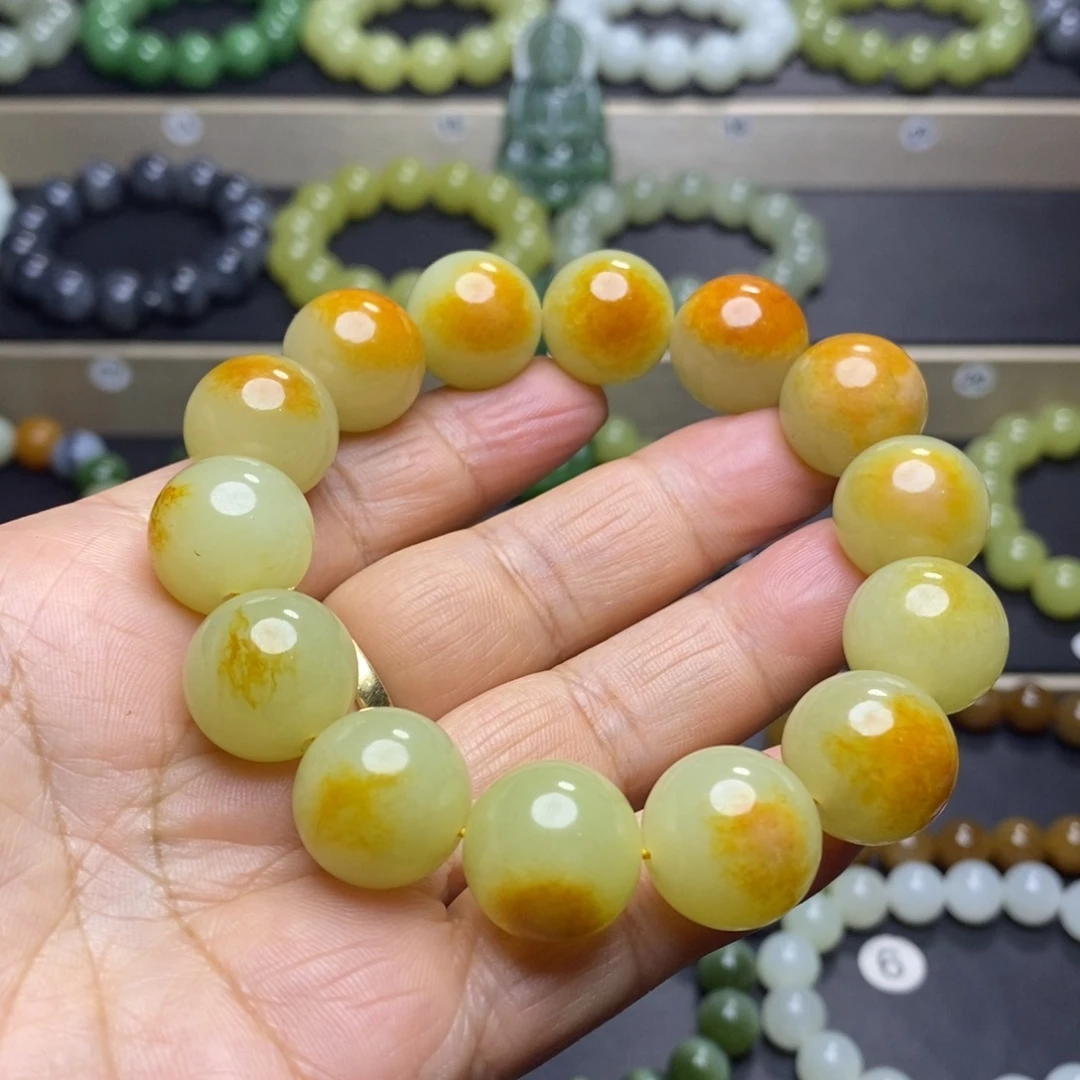 和田玉未镶嵌手串