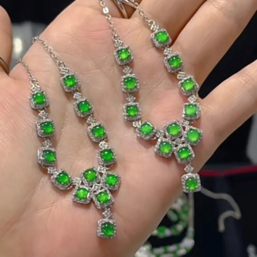 天然A货翡翠（多样性发货拍一件发件）