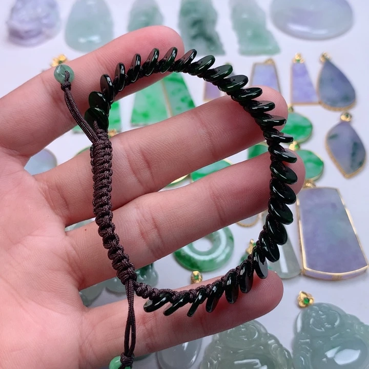 翡翠颈饰未镶嵌缅甸天然翡翠a货