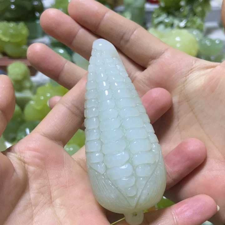 【闪购商品】未镶嵌蛇纹石玉把件