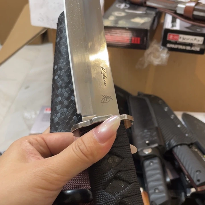 清仓处理黑色武士刀新
