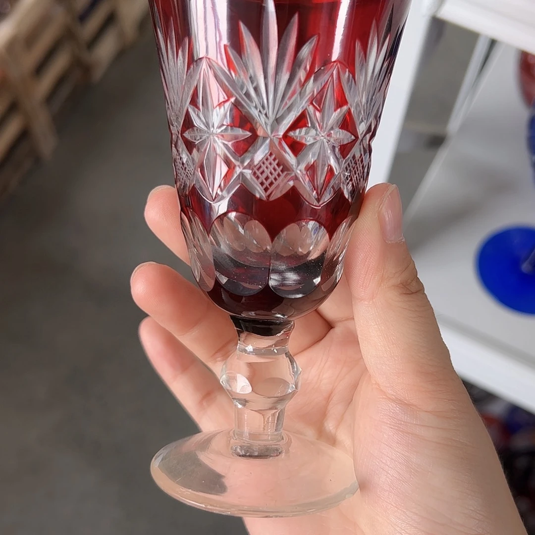 水晶玻璃高脚款微瑕一个