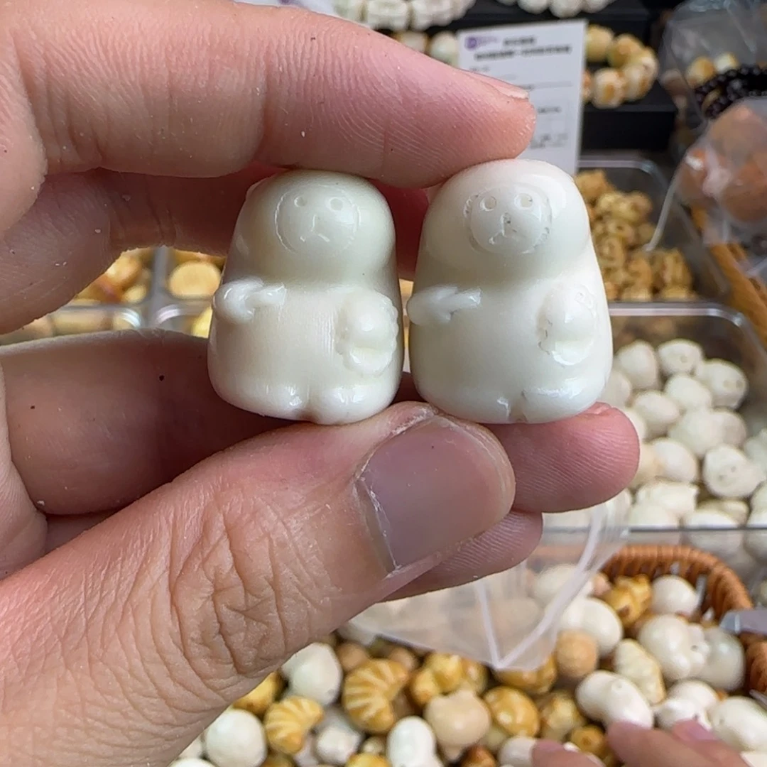 吊坠菩提根/象牙果微瑕疵白色卡皮6颗