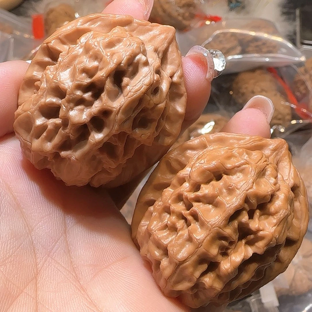 文玩核桃吊坠41-43核欢