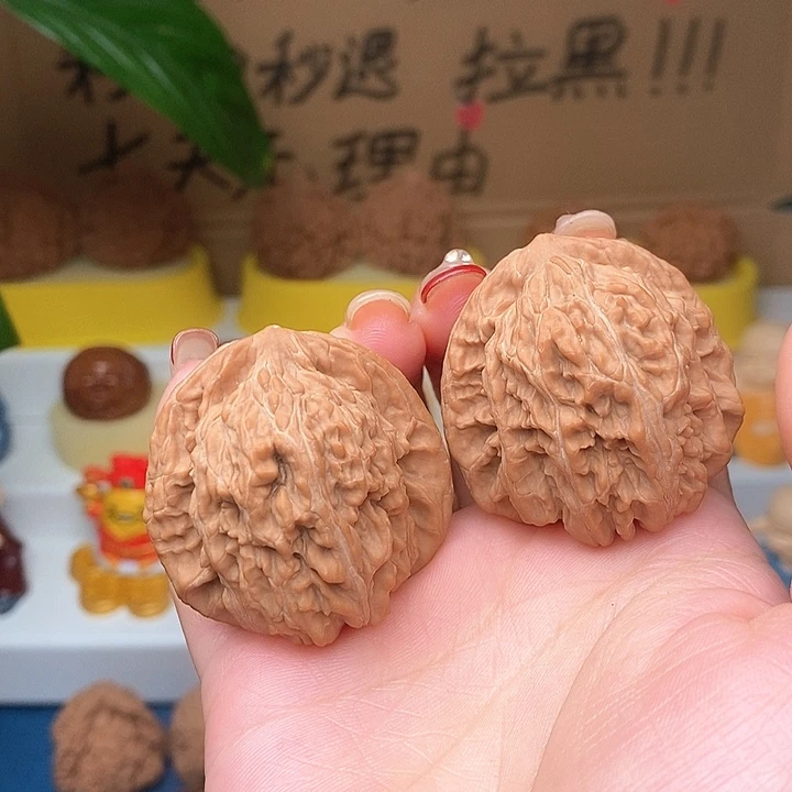 文玩核桃吊坠楼子40