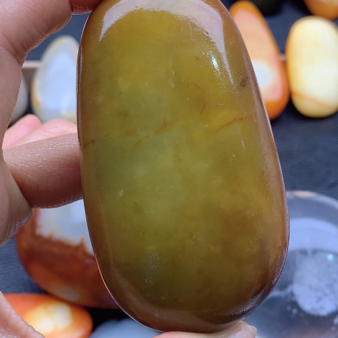 和田玉未镶嵌和田玉