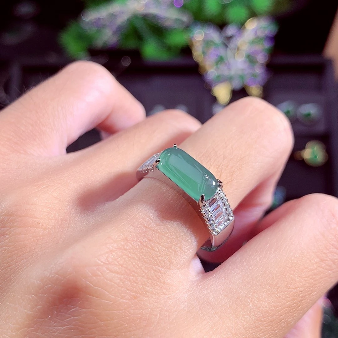 颈饰未镶嵌翡翠天然