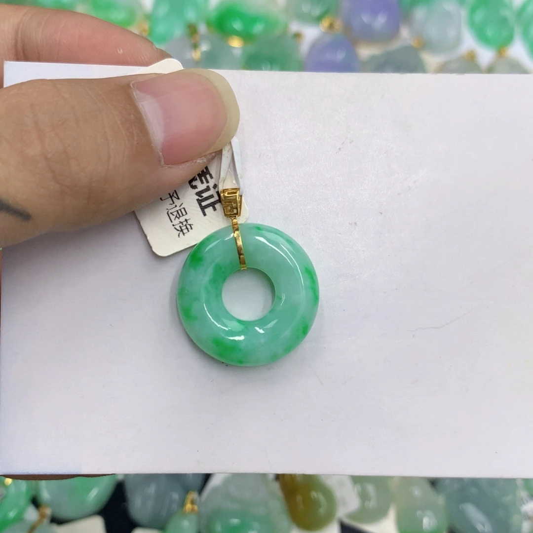 颈饰18K金镶嵌翡翠翡翠