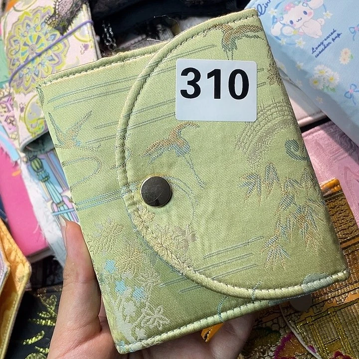 刺绣a7大护照tn带两个本310