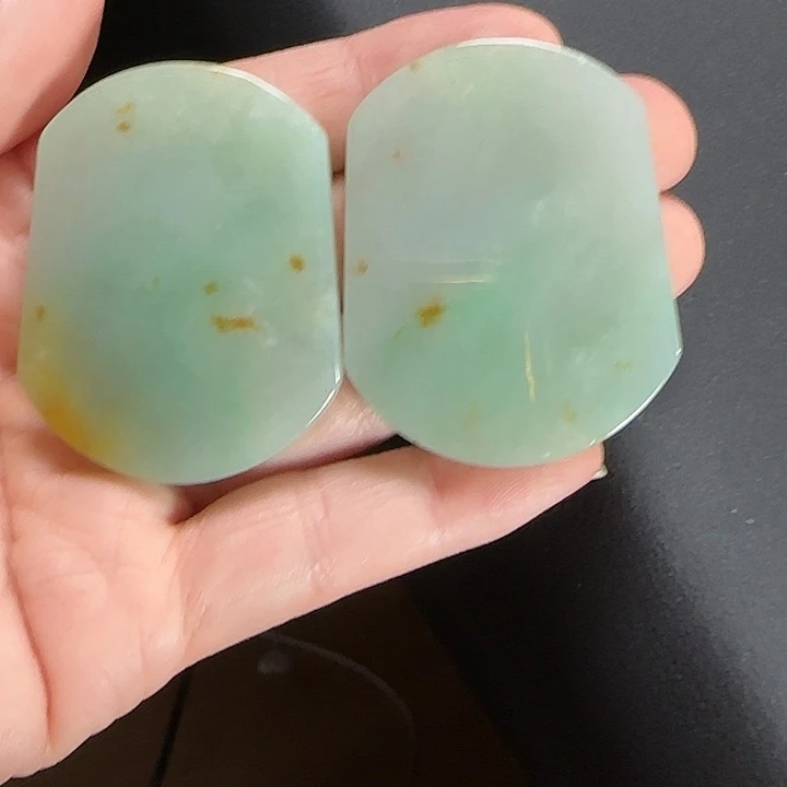 翡翠未镶嵌颈饰吊坠