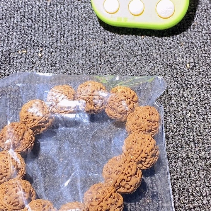 M****金刚菩提吊坠这样我的手机会好