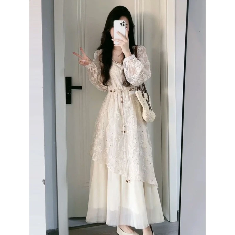 茶歇法式长袖连衣裙女秋季大码胖mm高级感假两件洋气质度假长裙子