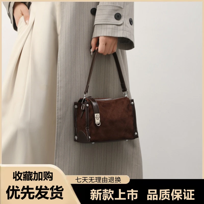 今年爆款盒子小方包女式2025新款手提包复古轻奢高级感单肩斜挎包