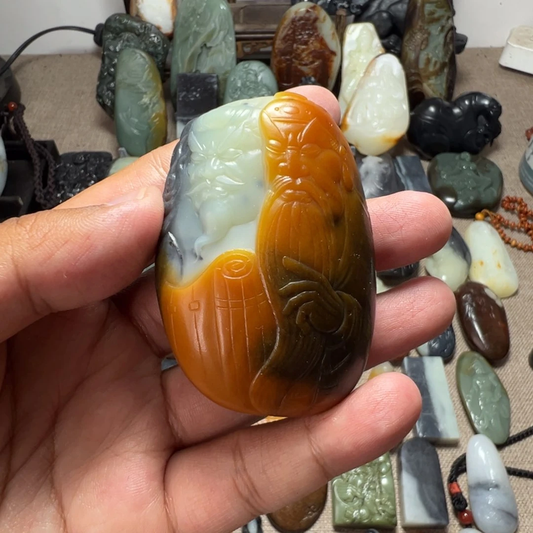 和田玉未镶嵌挂件刘关张